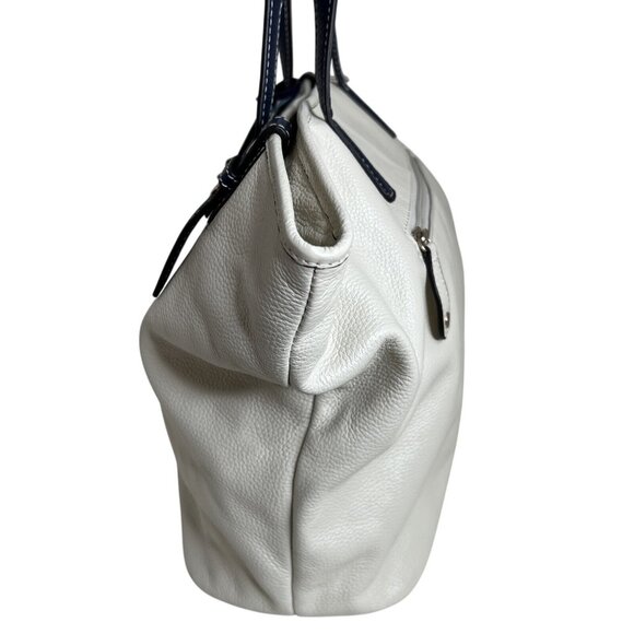 Rowallan White & Navy Leather Tote Bag With Metal Logo Plate - Picture 2 of 16